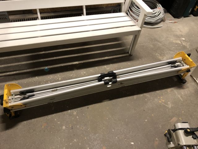 663114-4 Cutting Saw - DeWalt DW717XPS-QS