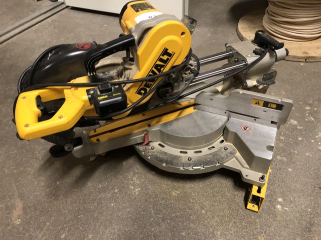 663116-2 Kapsåg - DeWalt DW717XPS-QS