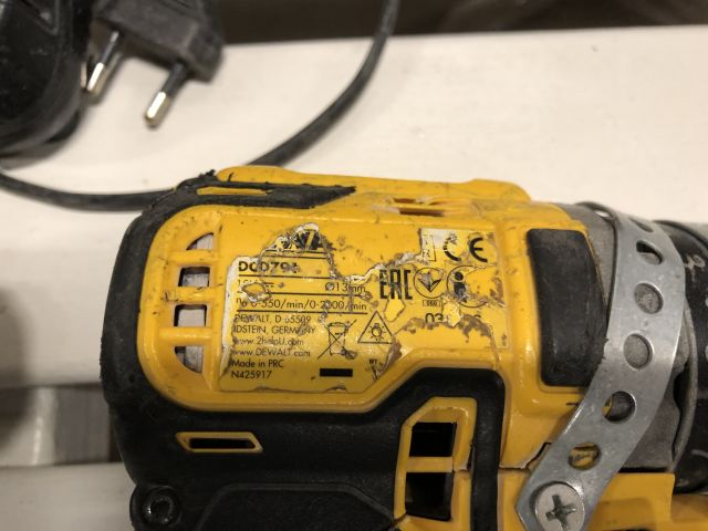 663132-4 3 pcs Hand Machines - DeWalt