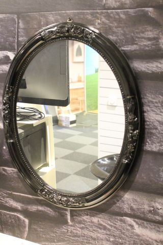 632018-11 iD Station - Passport photo booth with system camera