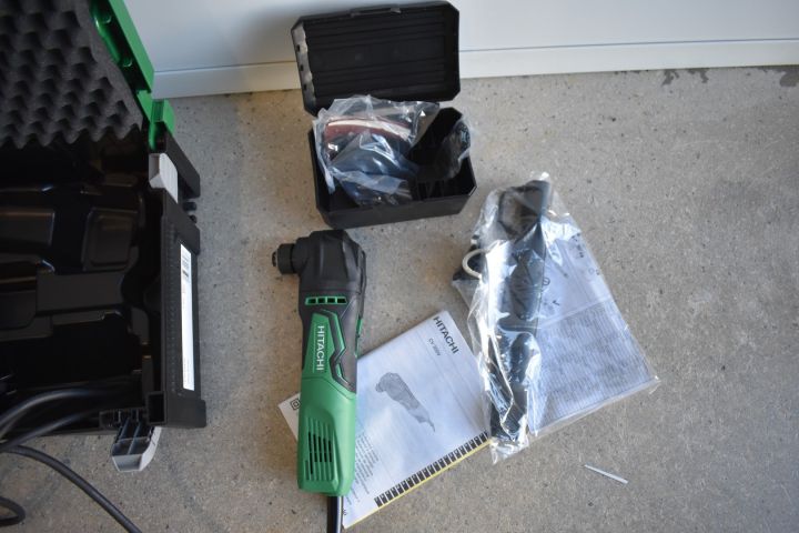 664498-3 Multi-tool Hitachi CV350V (new)