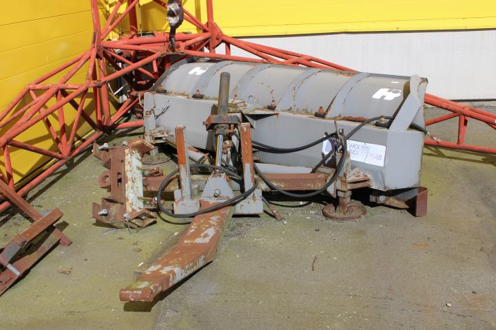 623482-22 Bogseringstraktor Massey Ferguson 660 -97