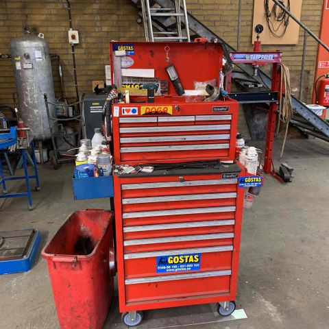 663266-1 Tool trolley AMPro