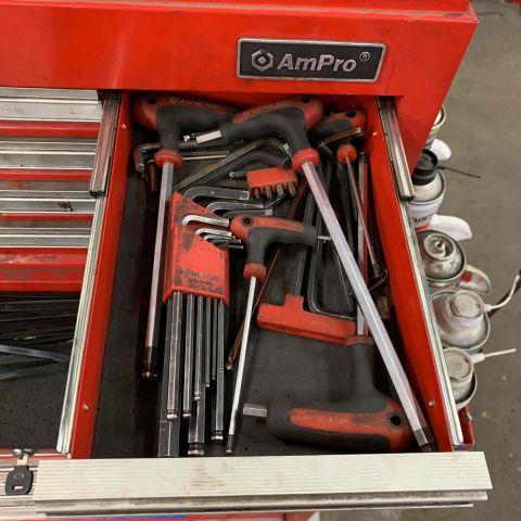 663266-5 Tool trolley AMPro