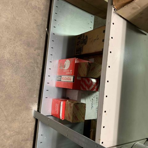 663304-31 Sheet shelves with spare parts for trucks, 14 sect