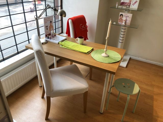 664742-2 Skin Care Salon in Stockgholm - Alvén Skin Clinic