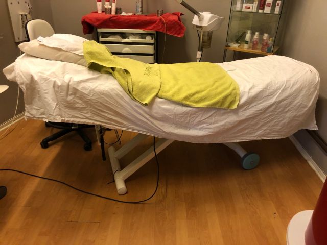 664742-10 Skin Care Salon in Stockgholm - Alvén Skin Clinic