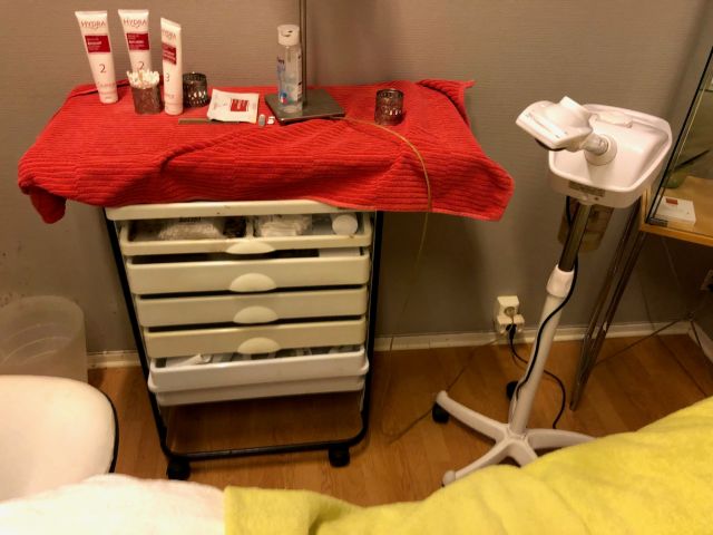 664742-16 Skin Care Salon in Stockgholm - Alvén Skin Clinic