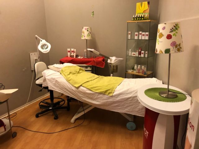 664742-20 Skin Care Salon in Stockgholm - Alvén Skin Clinic