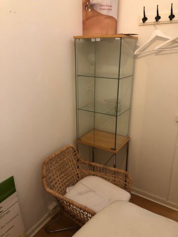 664742-22 Skin Care Salon in Stockgholm - Alvén Skin Clinic