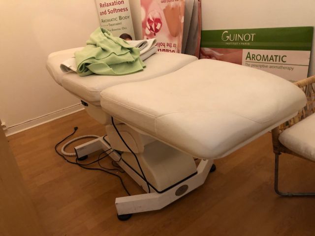 664742-24 Skin Care Salon in Stockgholm - Alvén Skin Clinic