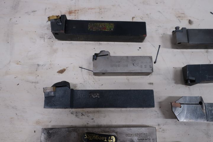 664181-3 Turning steel holder Sandvik, CoroCut etc 2525