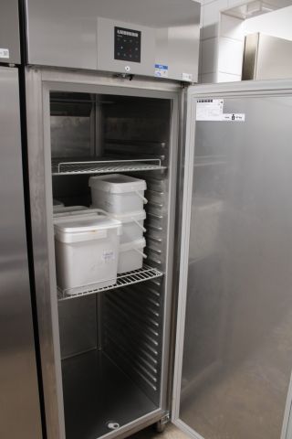 655040-3 Fridge Liebherr GKPV 6570