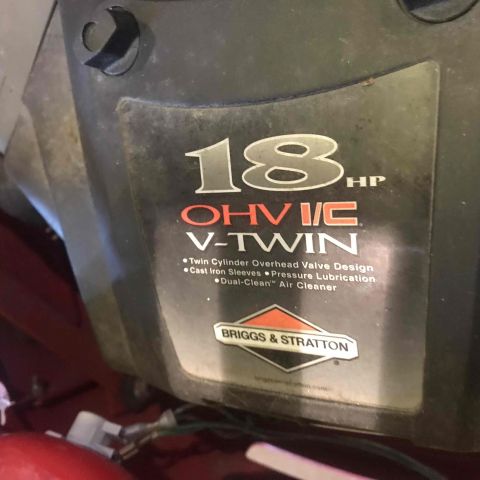 427961-7 Åkgräsklippare MTD H180 18hp