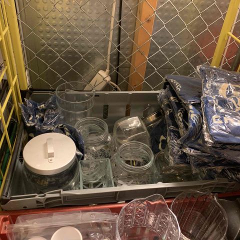 665614-14 Various glass, restaurant equipment etc.