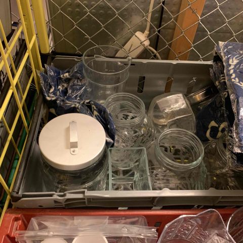 665614-16 Various glass, restaurant equipment etc.