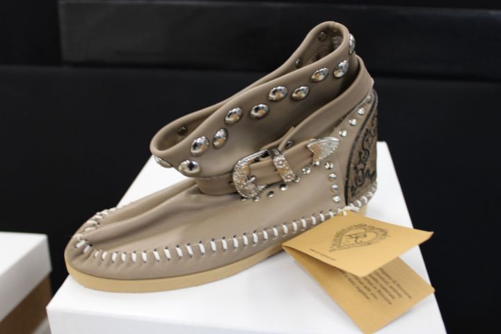 655154-10 Parti med Hobo Chic kläder, skor & smycken ca 280 artiklar