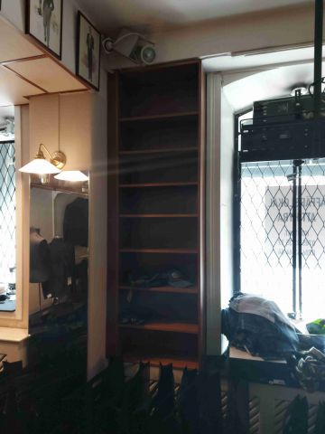 658103-18 Shop interior with checkout counter for dismantling