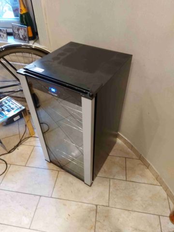 658108-3 Wine cooler Climadiff CLS28A 88L