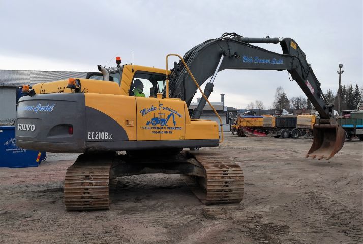 666226-3 Crawler excavator - Volvo EC210BLC - 2003