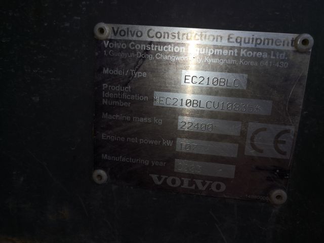 666226-9 Crawler excavator - Volvo EC210BLC - 2003