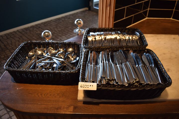 639141-1 Restaurangbestick - knivar, gafflar & skedar