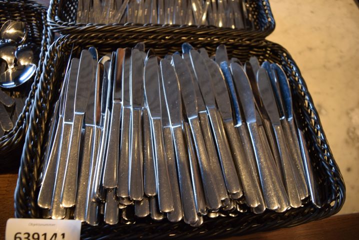 639141-3 Restaurangbestick - knivar, gafflar & skedar