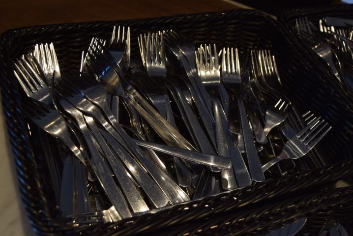 639142-3 Restaurangbestick - knivar & gafflar