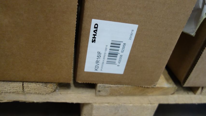 667233-6 Assortment with MC parts, Shad