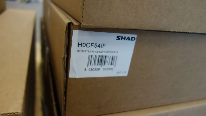 667233-8 Assortment with MC parts, Shad