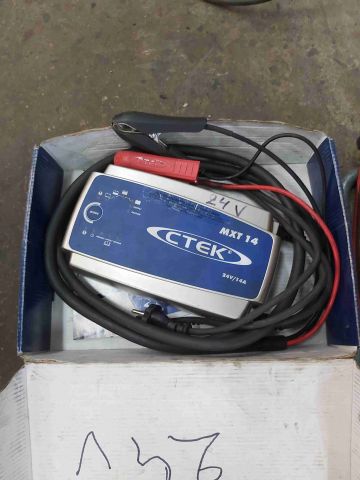 665678-1 Battery charger Ctec 24 volts