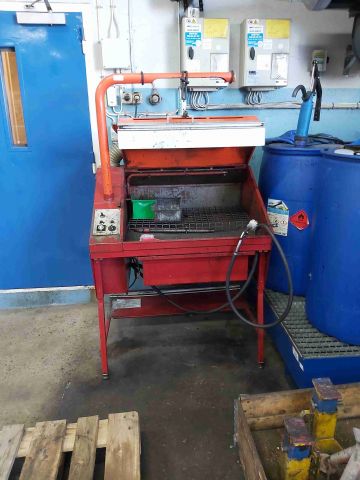 665698-1 Small washbasin Axenta AX-VT 800