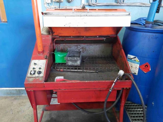 665698-3 Small washbasin Axenta AX-VT 800