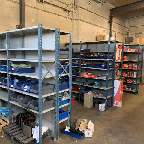 665720-1 Reservdelslager för truckar