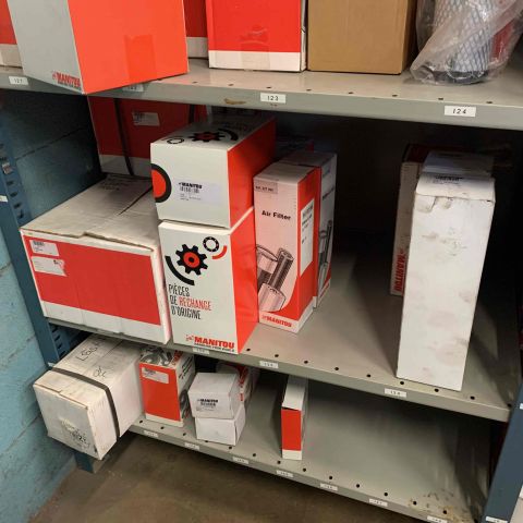 665720-30 Reservdelslager för truckar