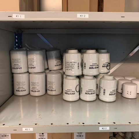 665720-58 Reservdelslager för truckar