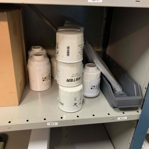 665720-62 Reservdelslager för truckar