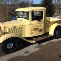 667490-1 Ford 1934 "hotrod" pickup V8 (ENJ 315)