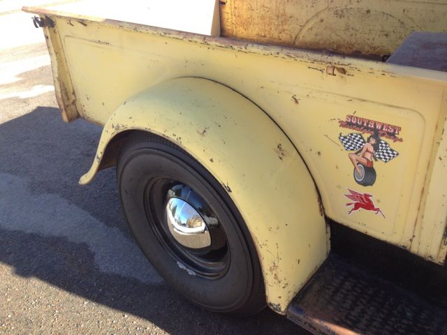 667490-6 Ford 1934 "hotrod" pickup V8 (ENJ 315)