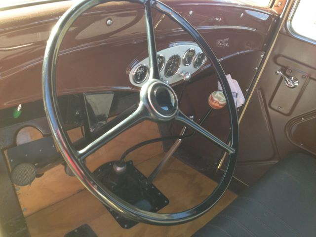 667490-10 Ford 1934 "hotrod" pickup V8 (ENJ 315)