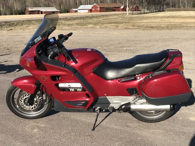 667485-5 Honda ST1100 Pan European -90