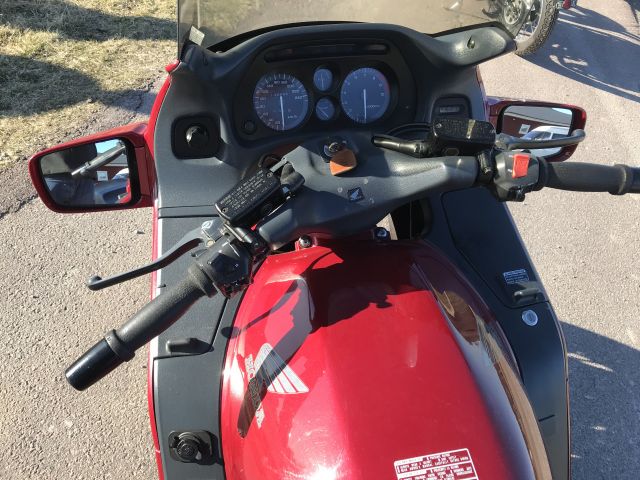 667485-14 Honda ST1100 Pan European -90