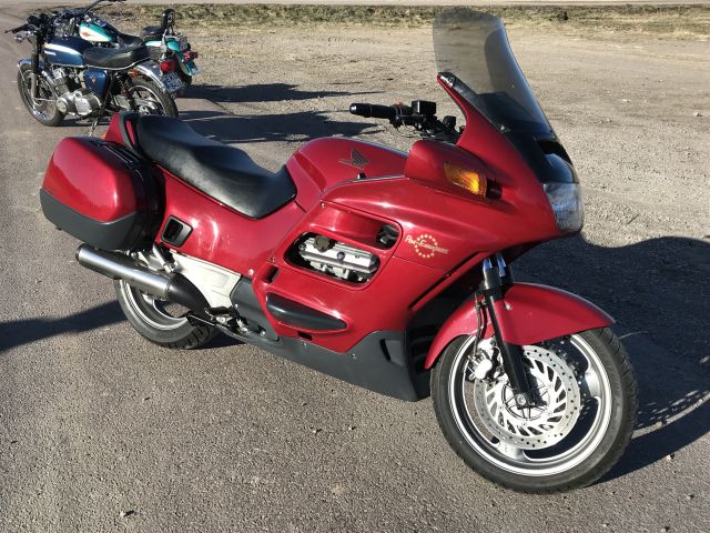 667485-6 Honda ST1100 Pan European -90