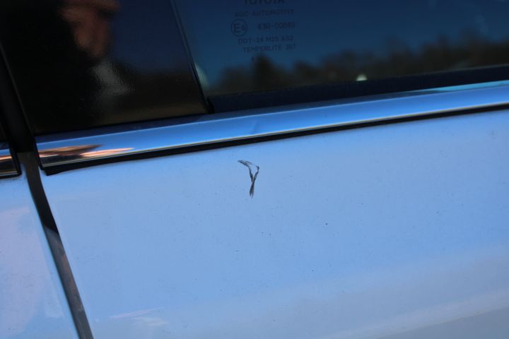 667503-24 Toyota Auris Hybrid 1.8 HSD -14 (Aut, 10960 Miles, SoV tires)