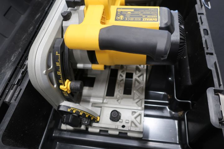 665942-2 Immersion saw DeWALT DWS520-qs - Free shipping