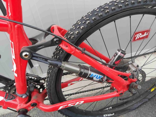 578191-13 Bicycle Specialized Epic M4 26"