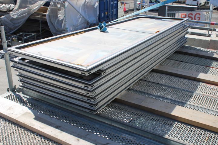 662756-2 Layher Protect panels approx. 30 pcs