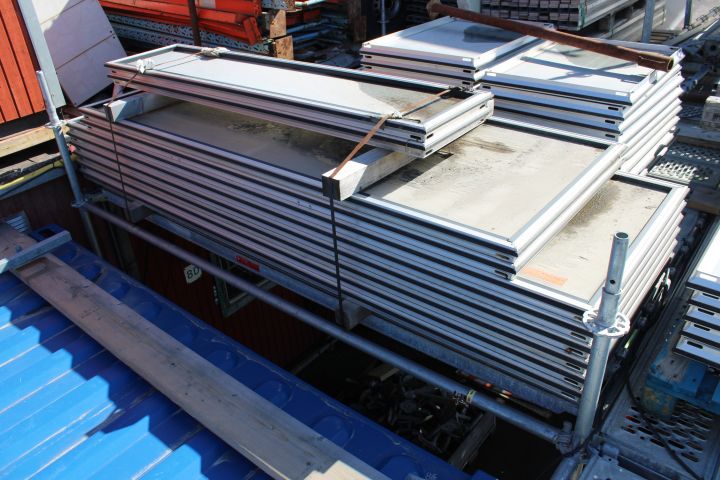 662757-2 Layher Protect panels approx. 36 pcs