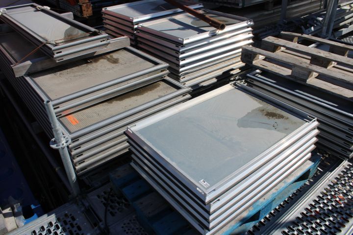 662757-1 Layher Protect panels approx. 36 pcs