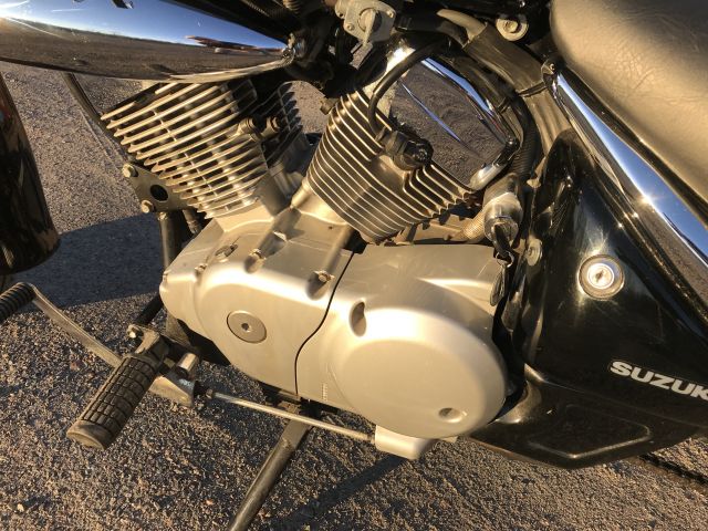 667828-14 Suzuki Intruder Classic 125